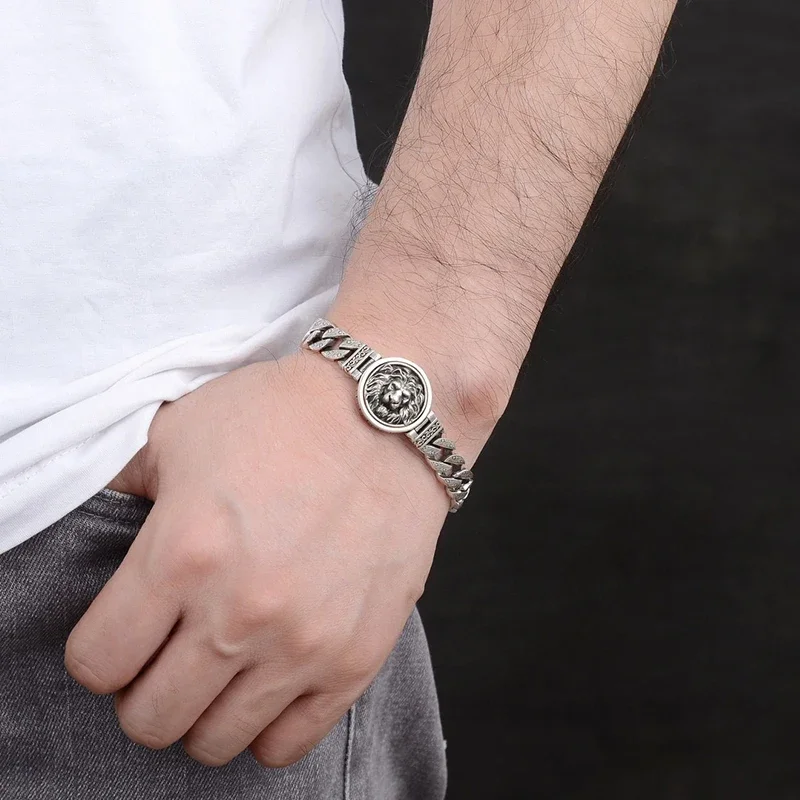 남자를위한  팔찌 레트로 쥬얼리 세 오래된 회전 크라운 사자 머리 구름 영원한 포도 나무 체인 파티 고급스러운 선물 트렌드