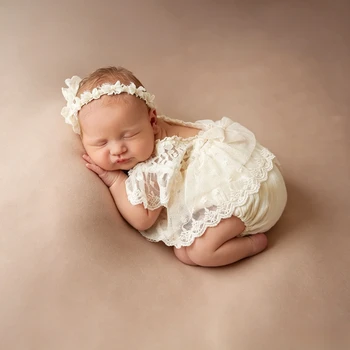 Accessori per Fotografia Neonati, Vestito Tutu in Pizzo Bianco con Volant sulle Spalle per Bambina, Outfit per Servizio Fotografico 0-1 Mese