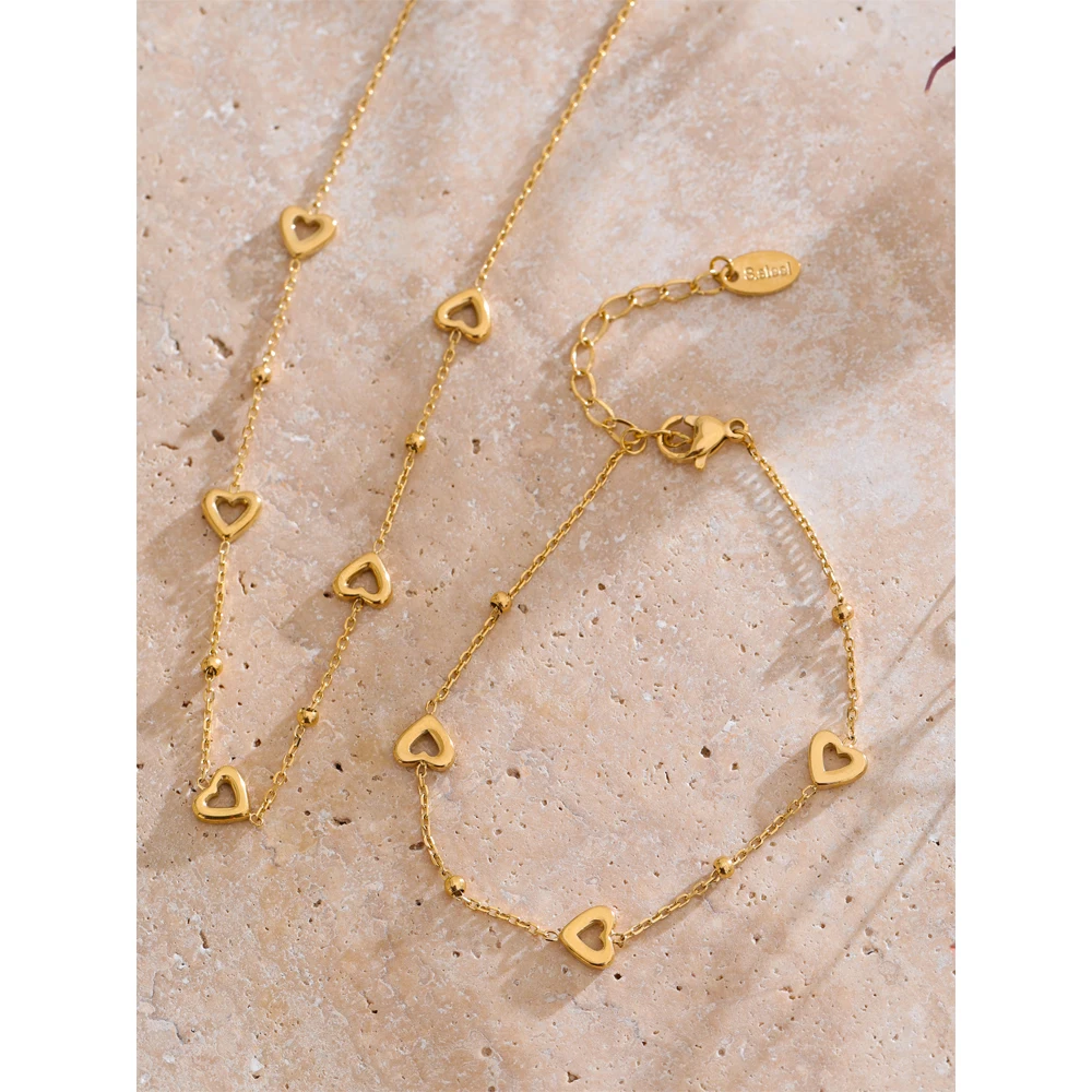Yhpup Stainless Steel Heart Necklace