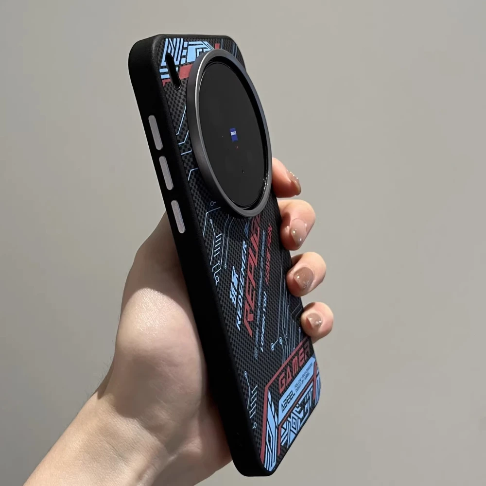 Slim Hard Carbon Fibre Case with Heat Dissipation and Magnetic Compatibility