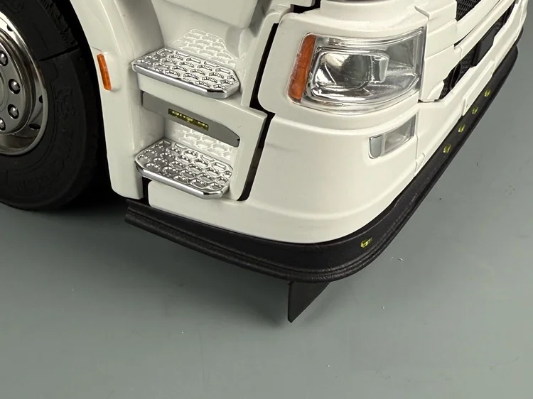 Sbccf96e656f6441991338ecce1758a2fW 타미야 1/14 RC 트럭 스카니아 770s 1:14 트랙터 트레일러 DIY 부품용 펜더 라이트가 달린 범퍼 스포일러