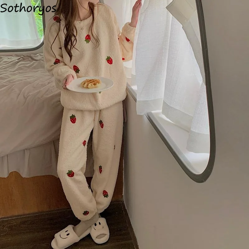 

Женские пижамные комплекты, шикарная кавайная простая клубника в Корейском стиле, свободная Женская Уютная Милая Домашняя одежда с круглым вырезом, мягкая теплая Новая плотная