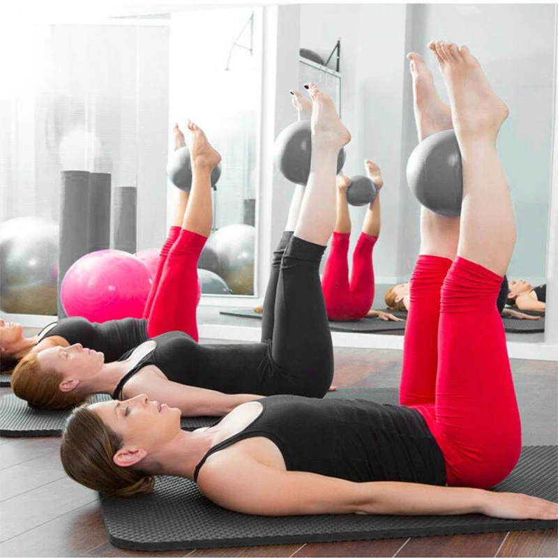 25cm Yoga Ball Exercise Gymnastic Fitness Pilates Ball Balance Exercise Gym Fitness Yoga Core Indoor Training 1/2/4PCS