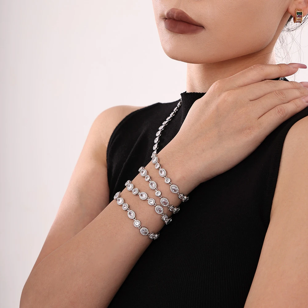 Luxuriöse quadratische und runde Zirkonia-Kettenarmbänder für Damen, 316L Edelstahl-Charm-Armreif, modischer, wasserdichter Schmuck – Detail 4