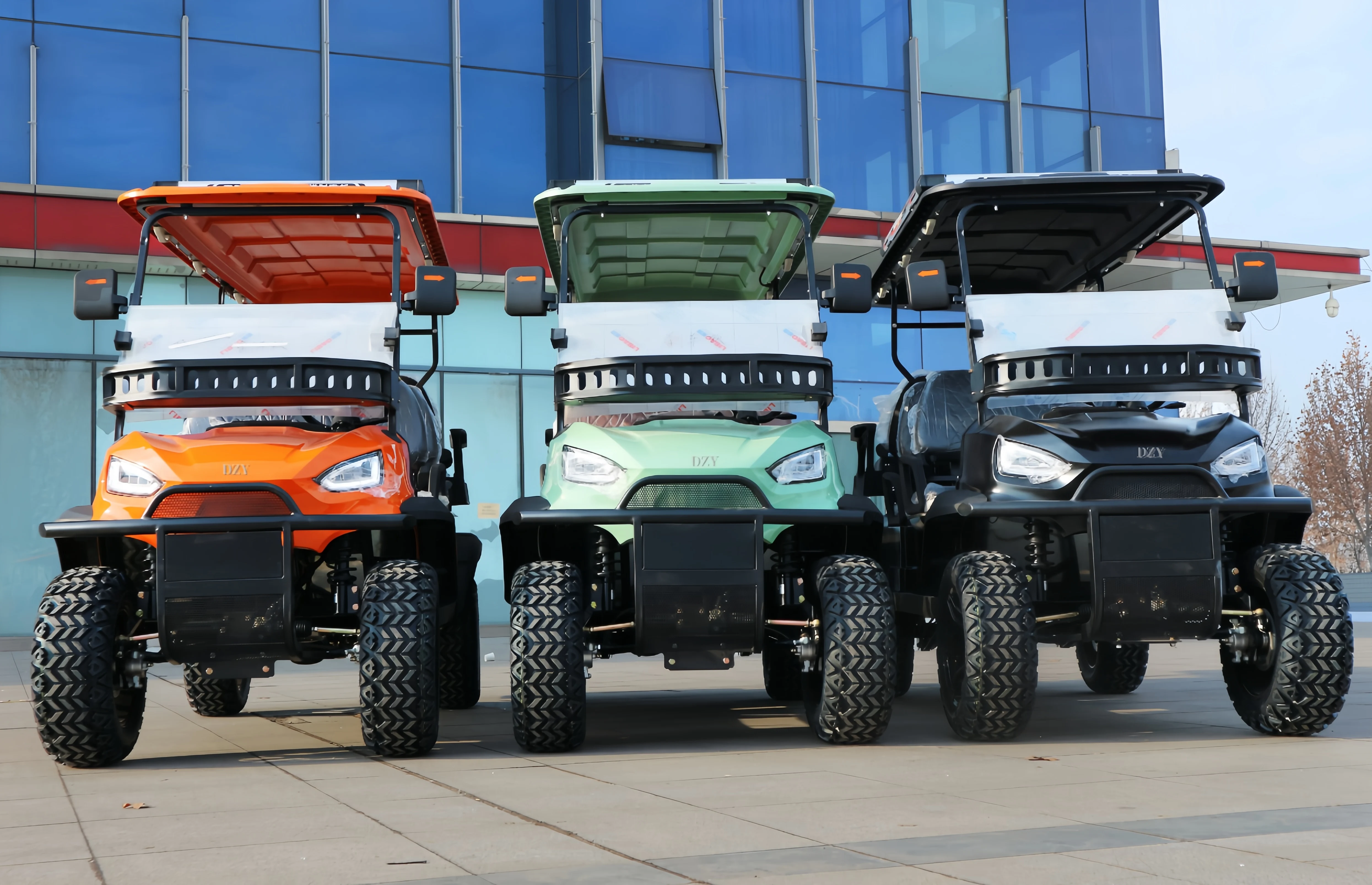 China High Quality Product 4 Wheel Drive Electric Golf Cart 6 Seater Electric Powered Club Golf Cart
