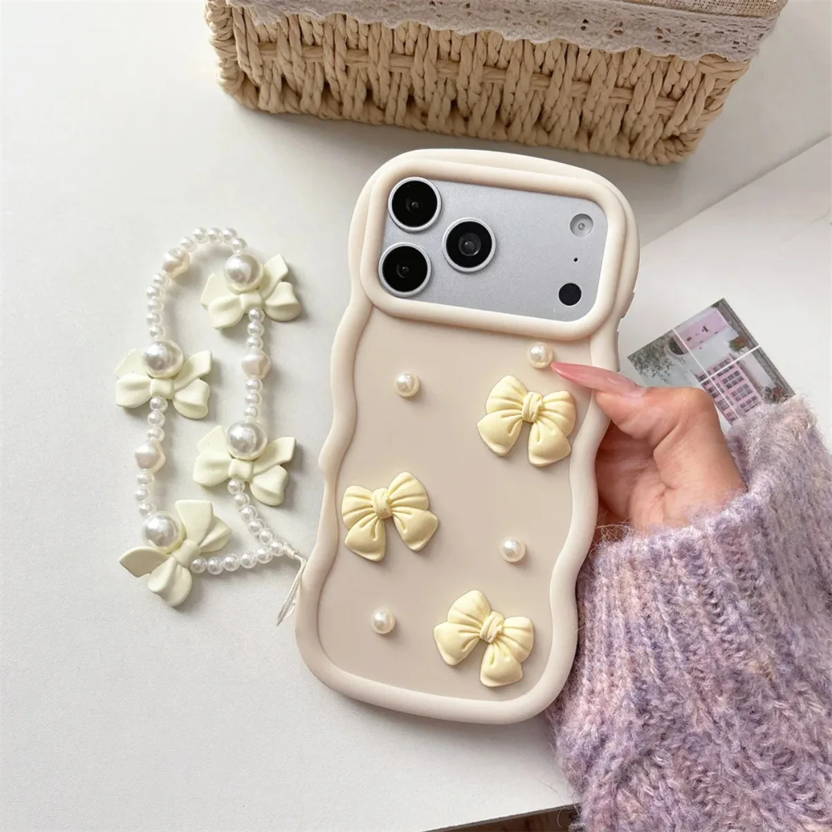3D Cute Kawaii Bowknot Wavy Edge Phone Case with Pearl Chain Wrist Strap