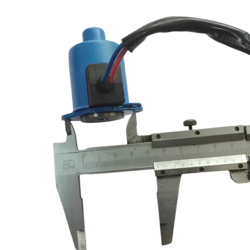 

The excavator is suitable for Hitachi EX55/Sumitomo SH120/Kato HD512 rotary solenoid valve 12V/24V