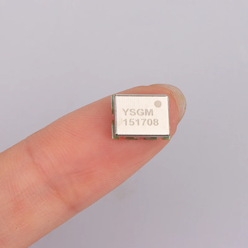 YSGM151708 1480-1720MHz VCO Voltage Controlled Oscillator + Buffer Amplifier For GPS / BDS / GLONASS 1500MHz-1650MHz
