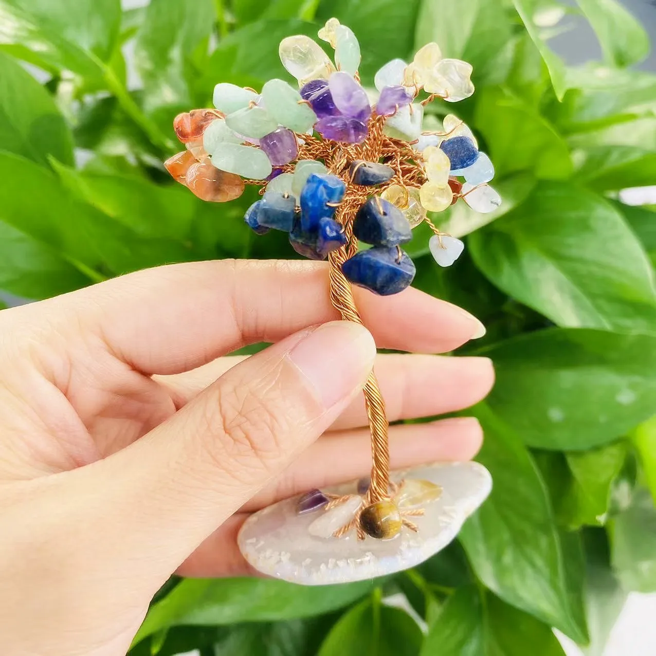 

Natural Crystal Tree Amethyst Gravel Lucky Tree Agate Decor Mineral Reiki Healing Ornaments Gift for Souvenir