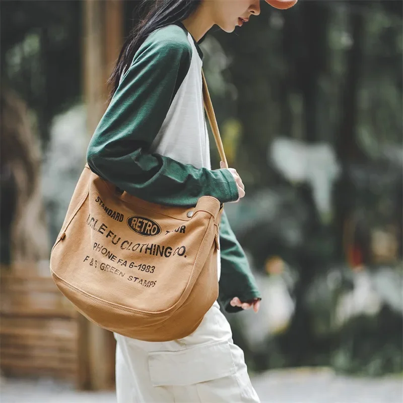 【massnoun】JOURNALIST CROSS BAG SpeedTop™ 15 Crossbody Camera Bag with Magnetic Lid – Think