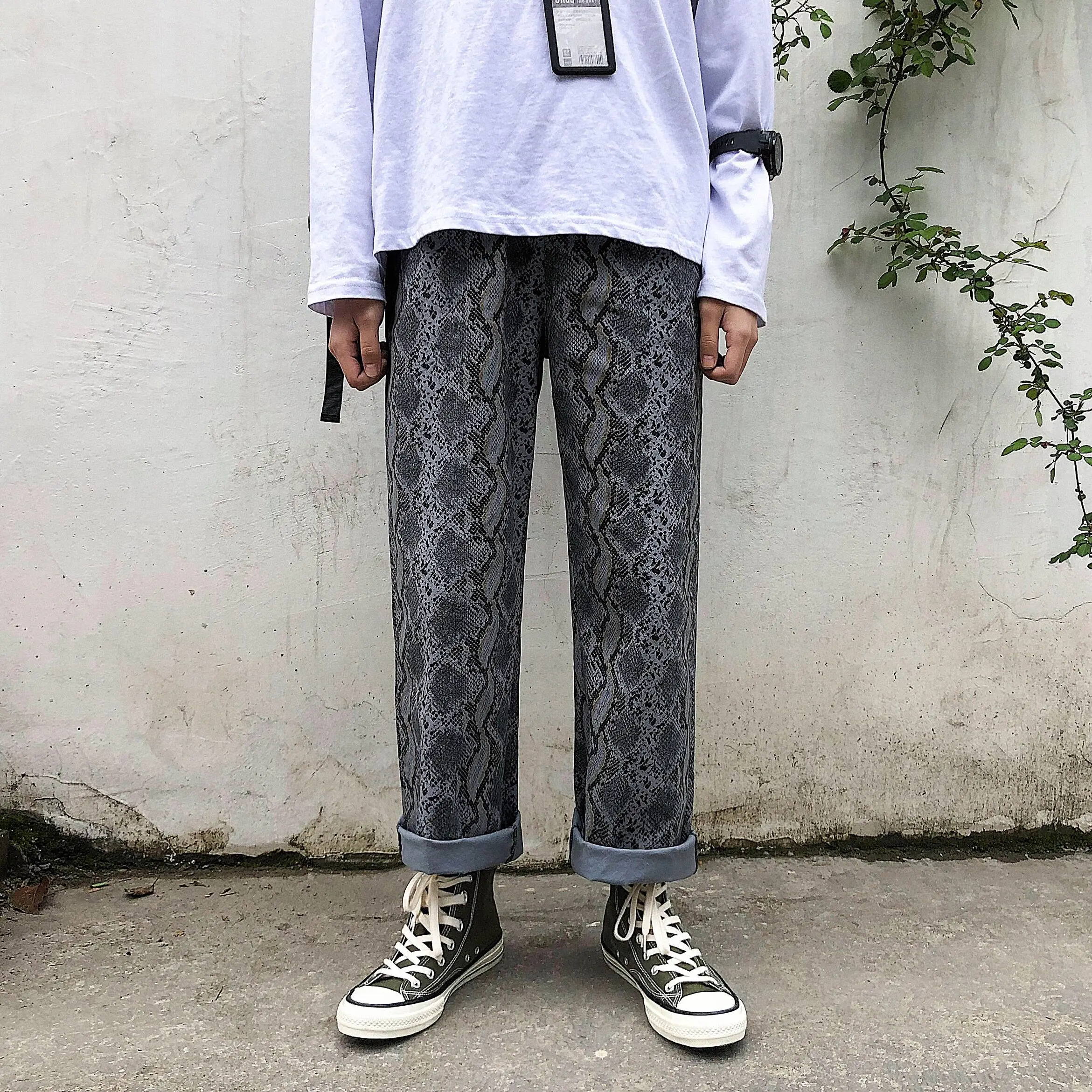 

Y2K Snake Skin Men Print Pants Spring Gothic Straight Male Streetwear Chic Dance Punk Pantalon Green Gray Jogger Disco Bar Club