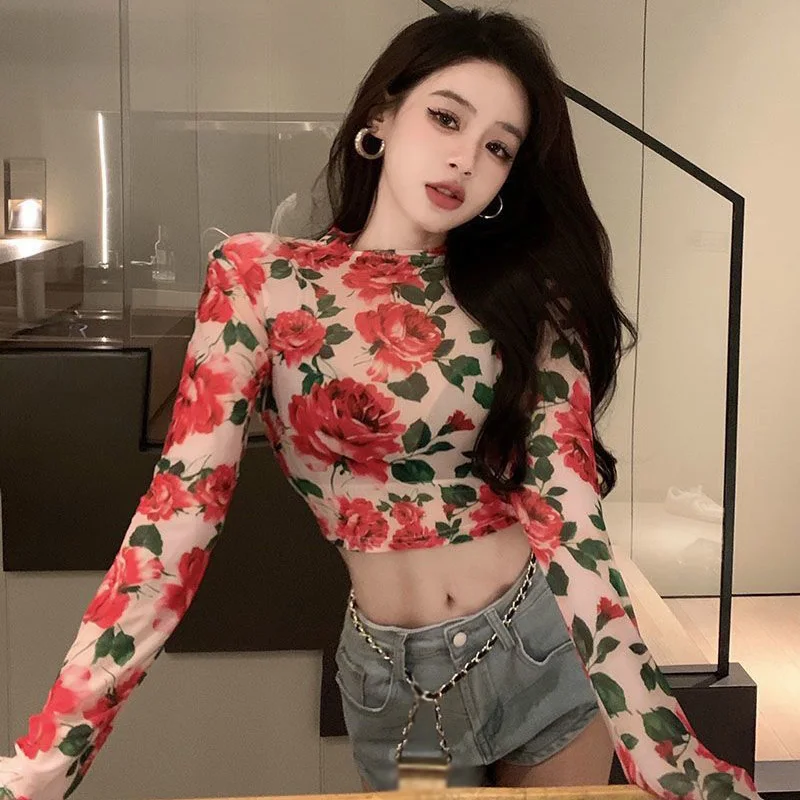 T-shirt da donna slim retrò a rete floreale moda manica lunga stile sexy primavera estate camicette alla moda top sottili femminili435_voghion.com
