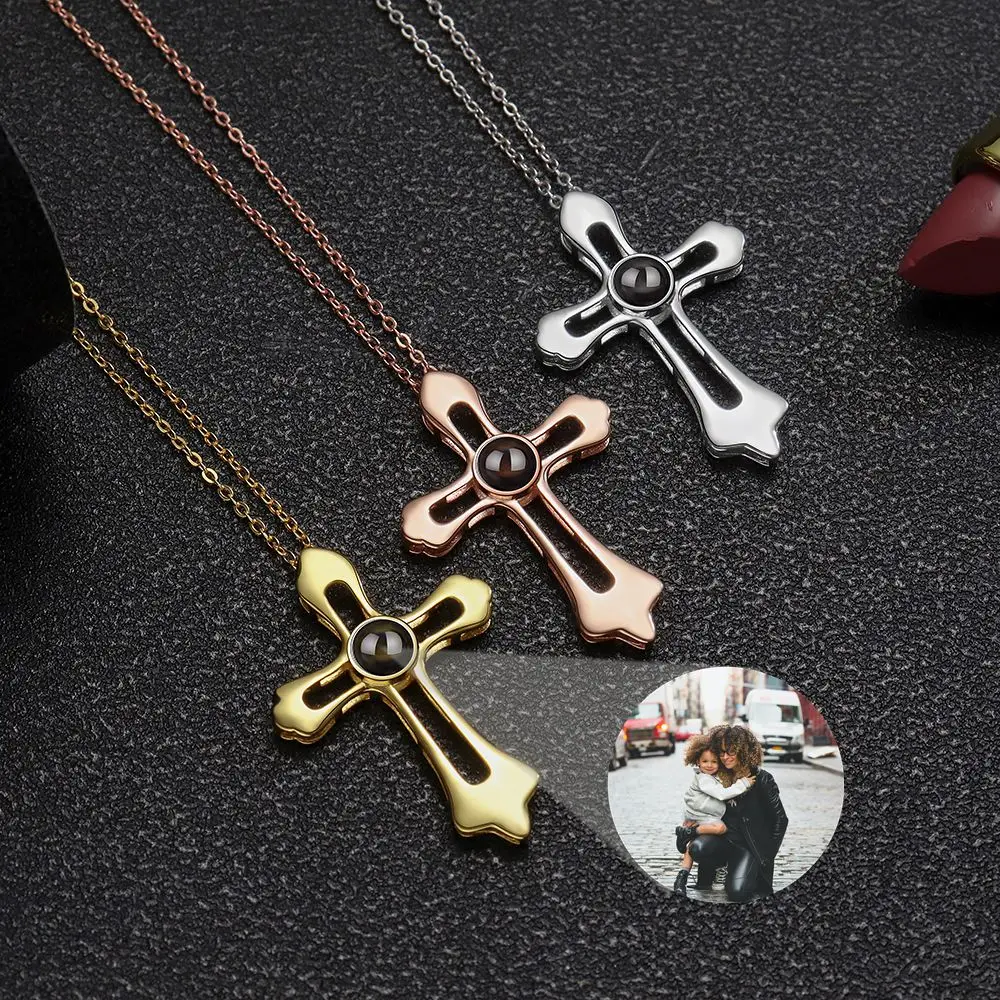 2023 Personalized Fashion Custom Projection Photo Necklace for Women Men Rose Gold Silver Color Cross Pendant Chain Jewelry Gift