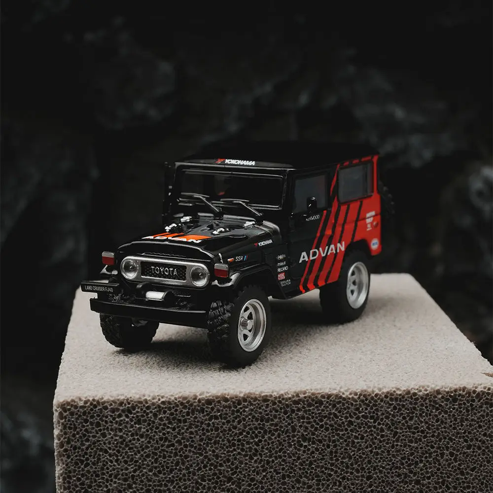TM Diecast 1/64 Scale Toyota FJ40 & AE86 Sports Car with ADVAN Trailer Set Alloy Car Model Toys for Boys Gift 12 Sbce51efa6eff4d3aa7298fa87f6360b5r