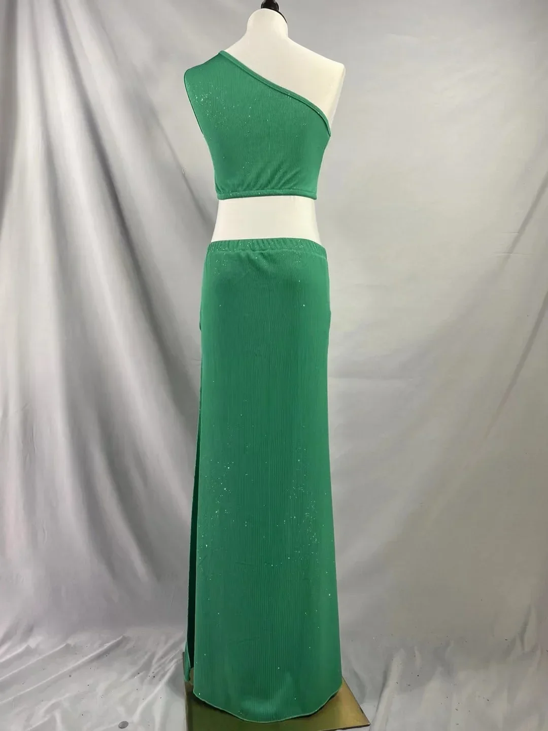 

Women Belly dance dark green sloping shoulder split skirt practice suit Oriental dance long skirt dance costume top+skirt set
