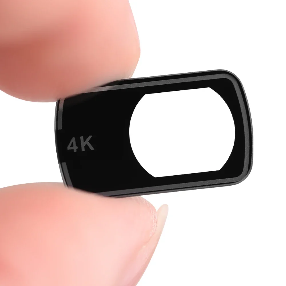 Lentille de réparation pour DJI Mini 2 installée sur le drone, avec le motif de visée visible.