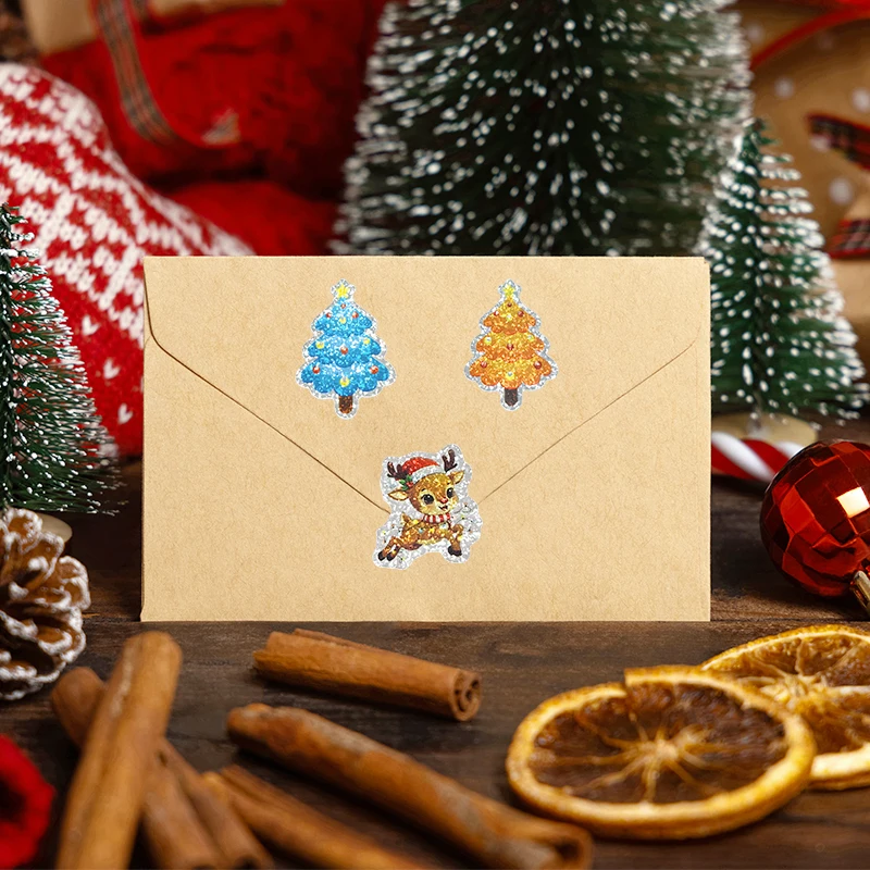 500Pcs Christmas Tree Stickers Roll Laser Green Pine Tree Seal Stickers Xmas Waterproof Self-Adhesive Decals for Envelope