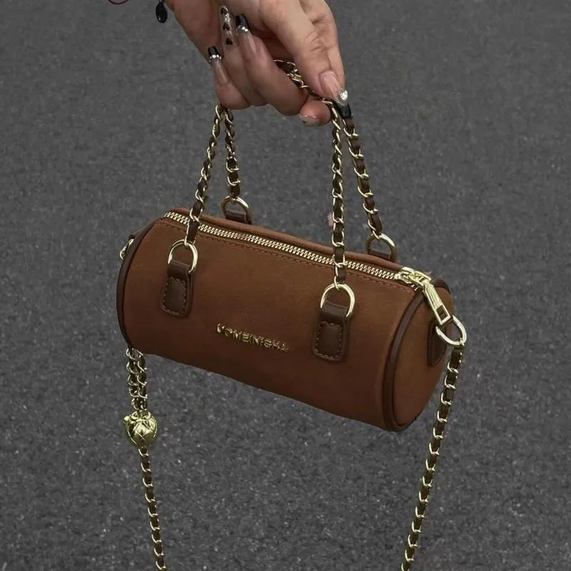 Retro Chain Cylinder Handbag Women Leather Frosted Large Capacity Shoulder Bag Ladies High End Fashion Pillow Crossbody Bag 2025
