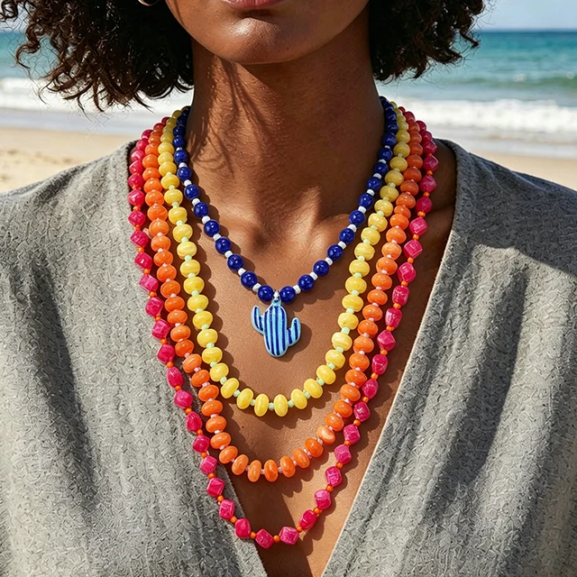 Colliers ras du cou multicouches vintage bohèmes en résine multicolore pour femmes, bijoux de mode, accessoires pour fêtes estivales à la plage 1