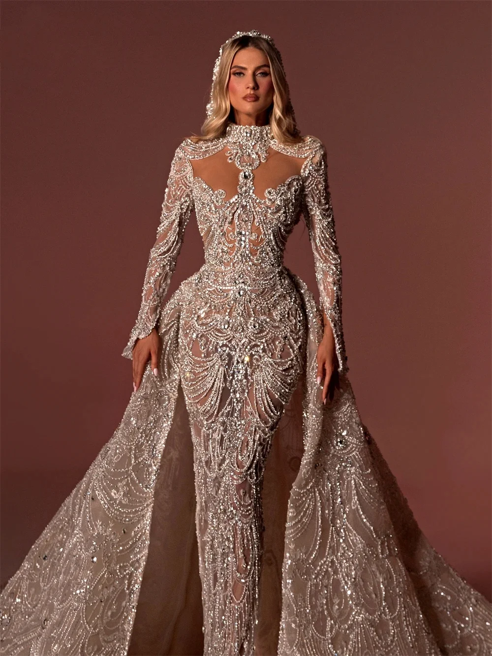 فساتين سهرة رائعة حورية البحر بياقة عالية وأكمام ط...