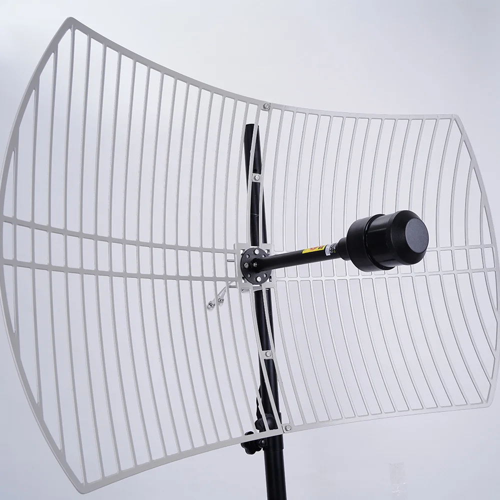 

hot sale antenna 1710-2700 mhz 3300-3800 mhz feedhorn long range mimo for parabolic grid