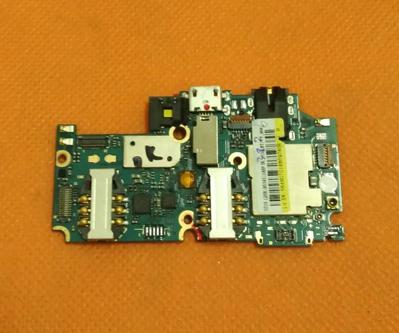 

Original THL 4400 1G +4G mainboard THL 4400 5.0" HD IPS 1GB RAM 4GB MTK6582 motherboard Free shipping