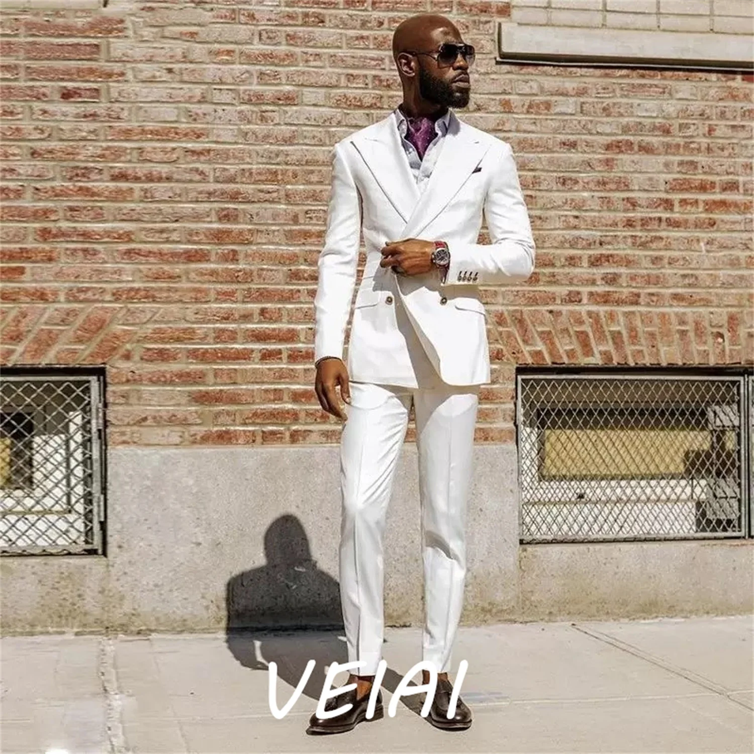 

White Suits for Men 2 Pieces Peaky Lapel Double Breasted Blazer Sets African Wedding Suits for Men Costume Homme Jacket+Pant