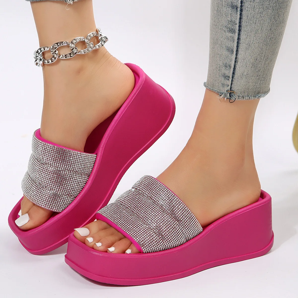 

Platform Women Slippers Summer New Square Toe Rhinestones Thick Sole Wedges Sandals Woman Non Slip Beach Slippers Flip Flops