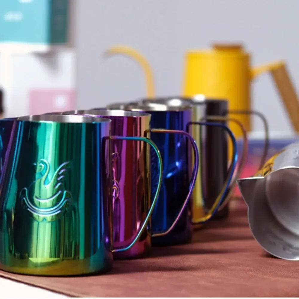 Milk Frothing Jug Milk Steaming Frothing Pitcher 600ml Stainless Steel Non-Stick Milk Jug for Coffee Cappuccino Latte