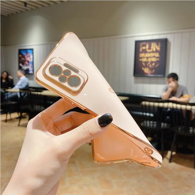 Luxury Love Heart Plating Phone Case - Elegant Back Cover