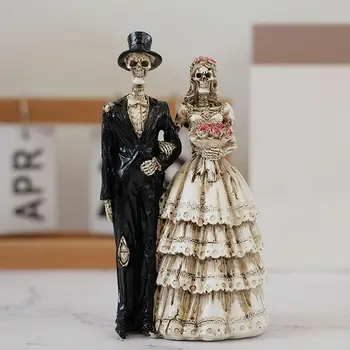 Gothic Skeleton Bride & Groom Wedding Statue