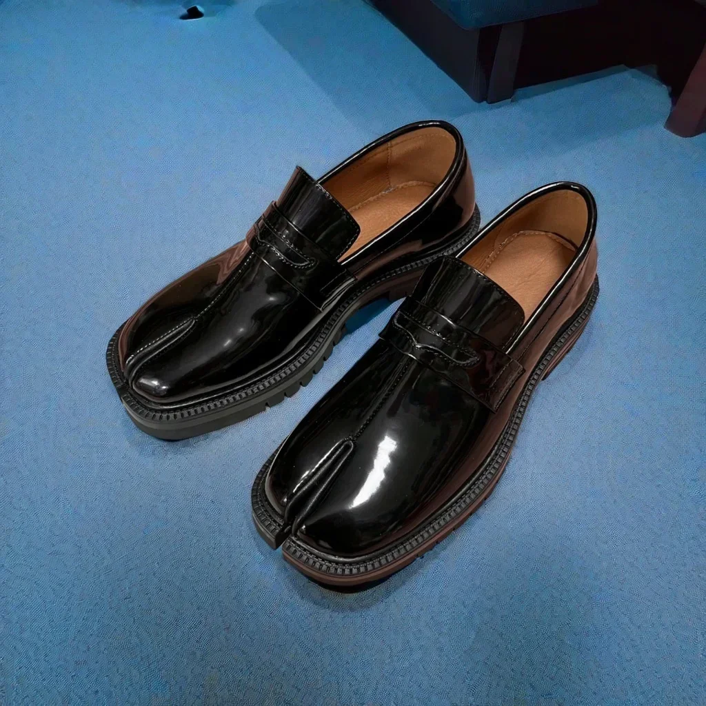 CHMURY Tabi Shoes Loafer for Men and Women Split Toe Thick Sole Casual Patent Leather Shoes 2024 4