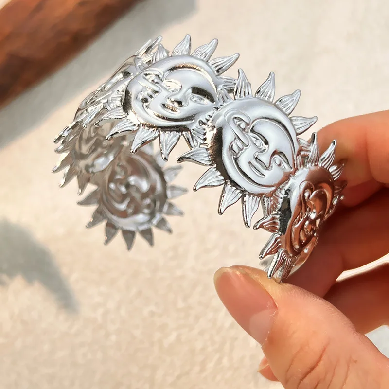 Punk Personality Sun Lion Geometric Bangle Creative Animals Stainless Steel Wrist Bracelet Bangles Unisex Jewelry Accessories