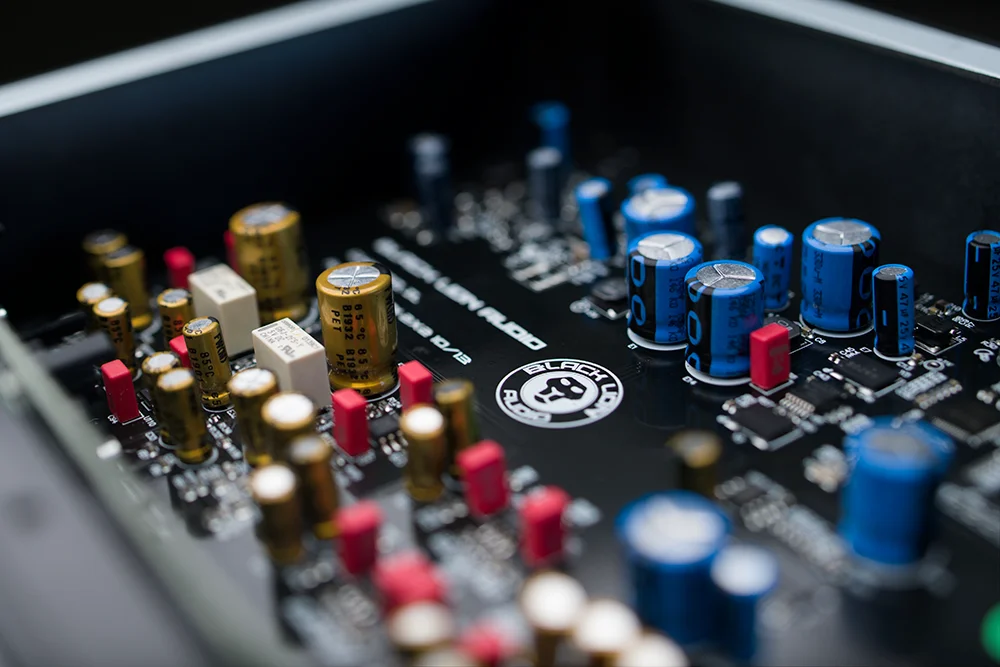 Austrian audio hi-x65. Mac audio revolution x 10. 1 digital out. Audio revolution. Audio revolution.