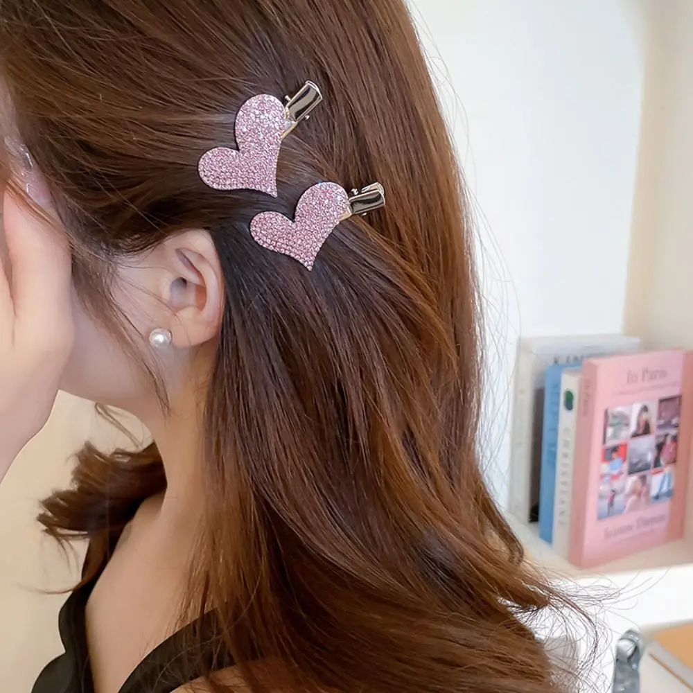 Description Picture 5 of itemMetal Rhinestone Heart Hair Clip Trendy Korean Style Crystal Pink Barrettes Y2k Hairpin Heart Hairpin Lady