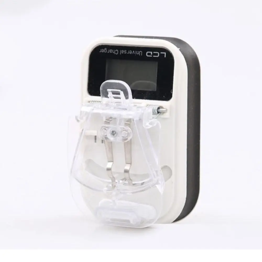 รูปสินค้า เครื่องชาร์จแบต USB พกพา หน้าจอ LCD ชาร์จได้ทั่วโลก