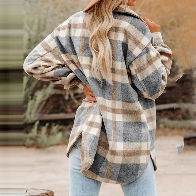 2024 Women Plaid Shacket Jacket Lapel Long Sleeve Button Down Flannel Shirts Coat Double Pocket Design Loose Fall Clothes 3