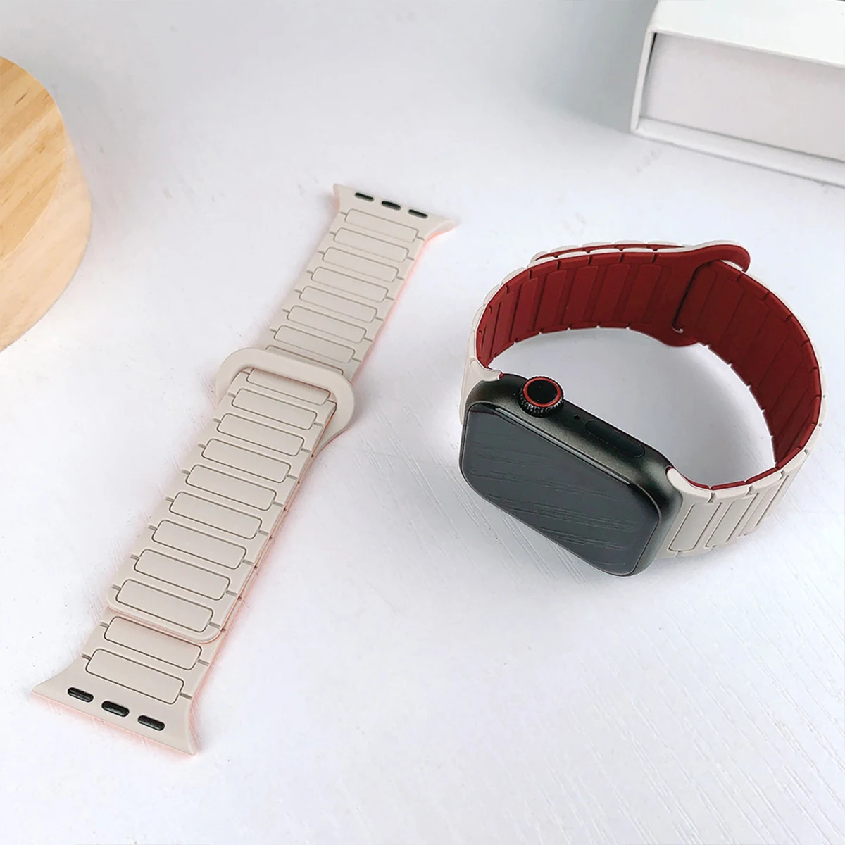 รูปสินค้า สายซิลิโคน Apple Watch ยืดหยุ่น ทนทาน หลายขนาด