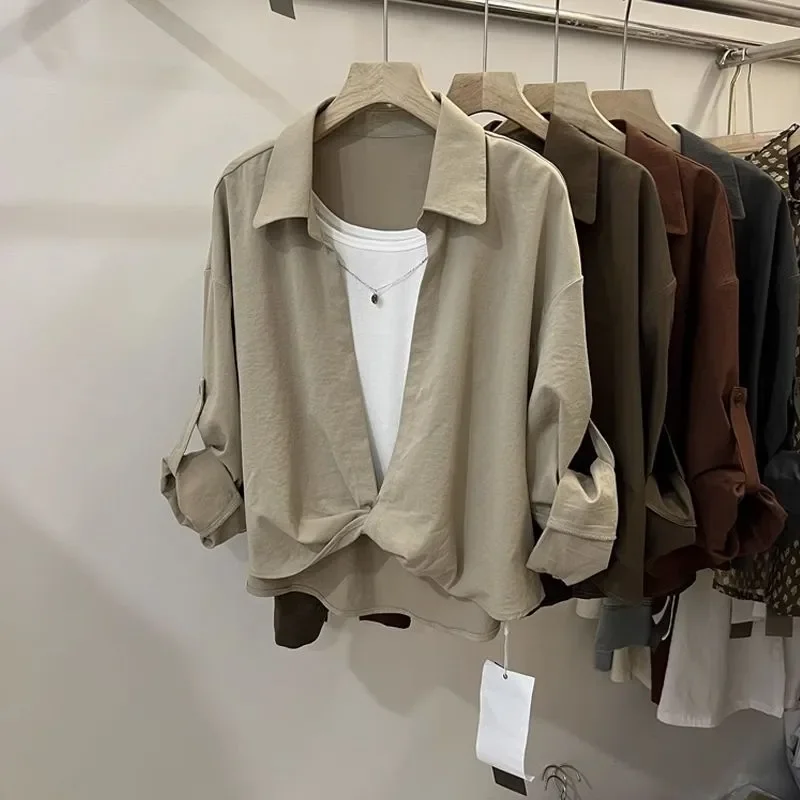Camicia a maniche lunghe in due pezzi finta con colletto polo per donna all'inizio dell'autunno Top chic in stile occidentale di nuovo stile - immagine 3