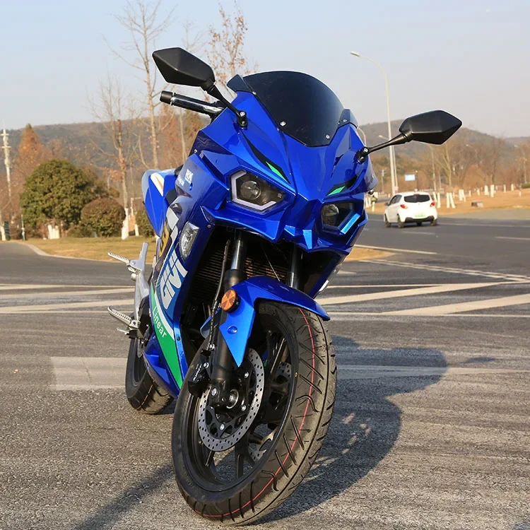 Рисунок 3 - 200cc400ccV6 мотоцикл с водяным
