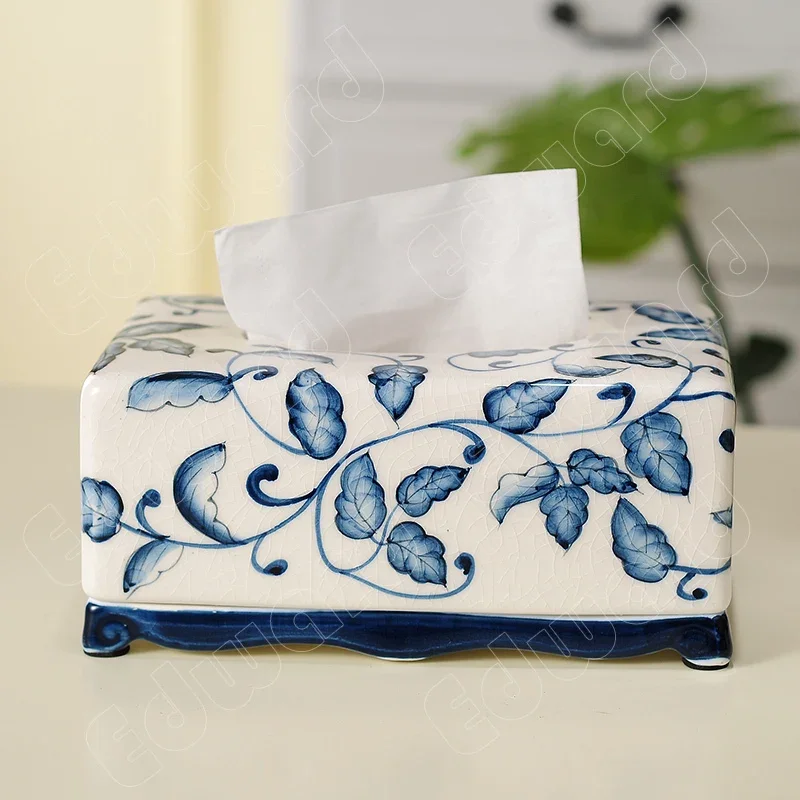 

Hand Painted Tissue Box Blue and White Pottery Ceramic Tissues Boxes Decoration of Living Room Coffee Table Crafts Drawer Boxes