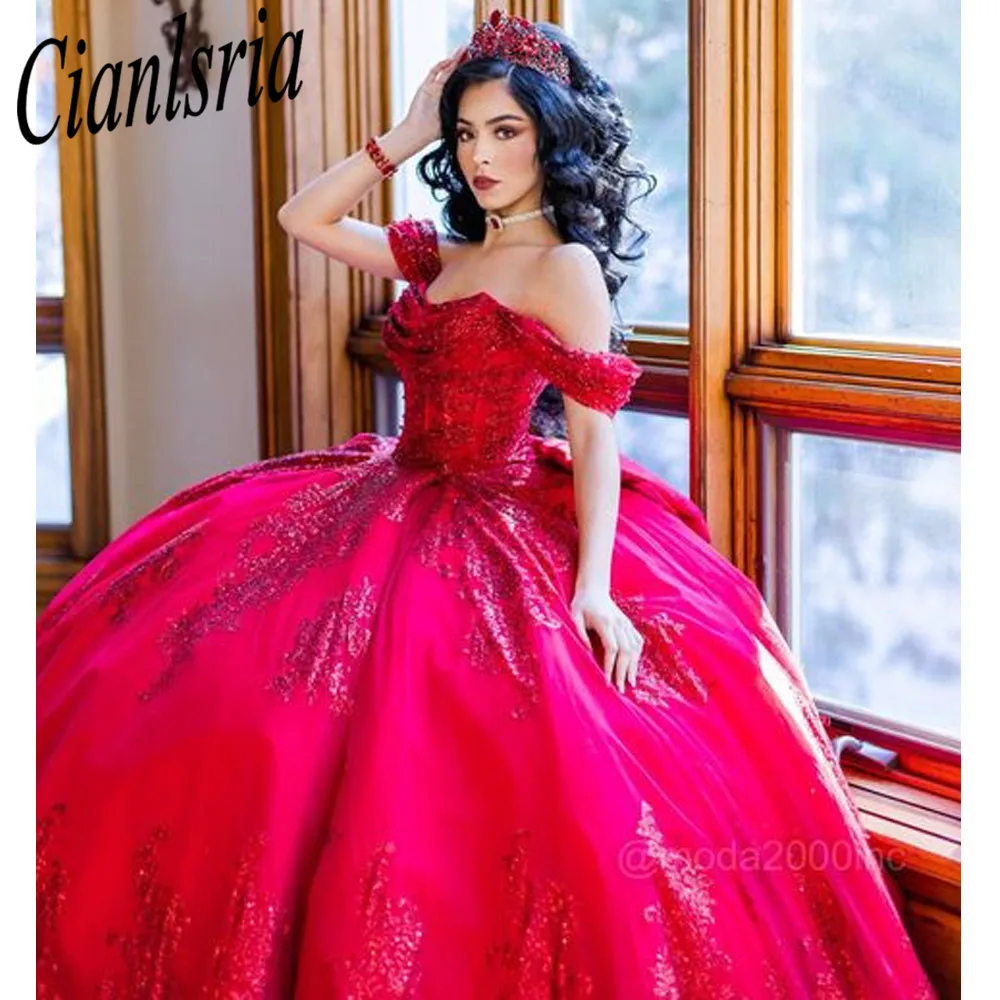 

Red Quinceanera Dresses Lace Appliques vestidos de 15 años Vintage Sweet 16 Birthday Gowns Custom Made Misquince XV