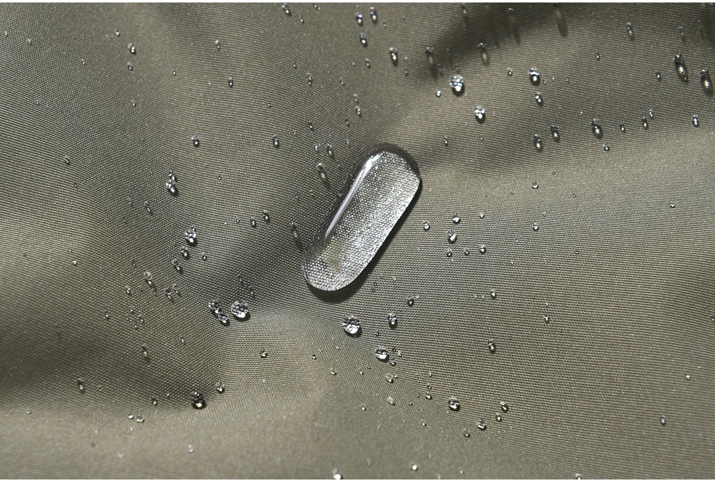 Sbd0270ea67fd438da7bbde2a2dc6daecm