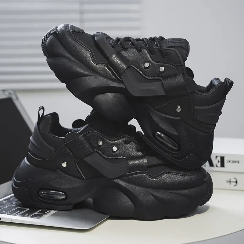 سبورتس سواج حذاء رياضي مريح للرجال