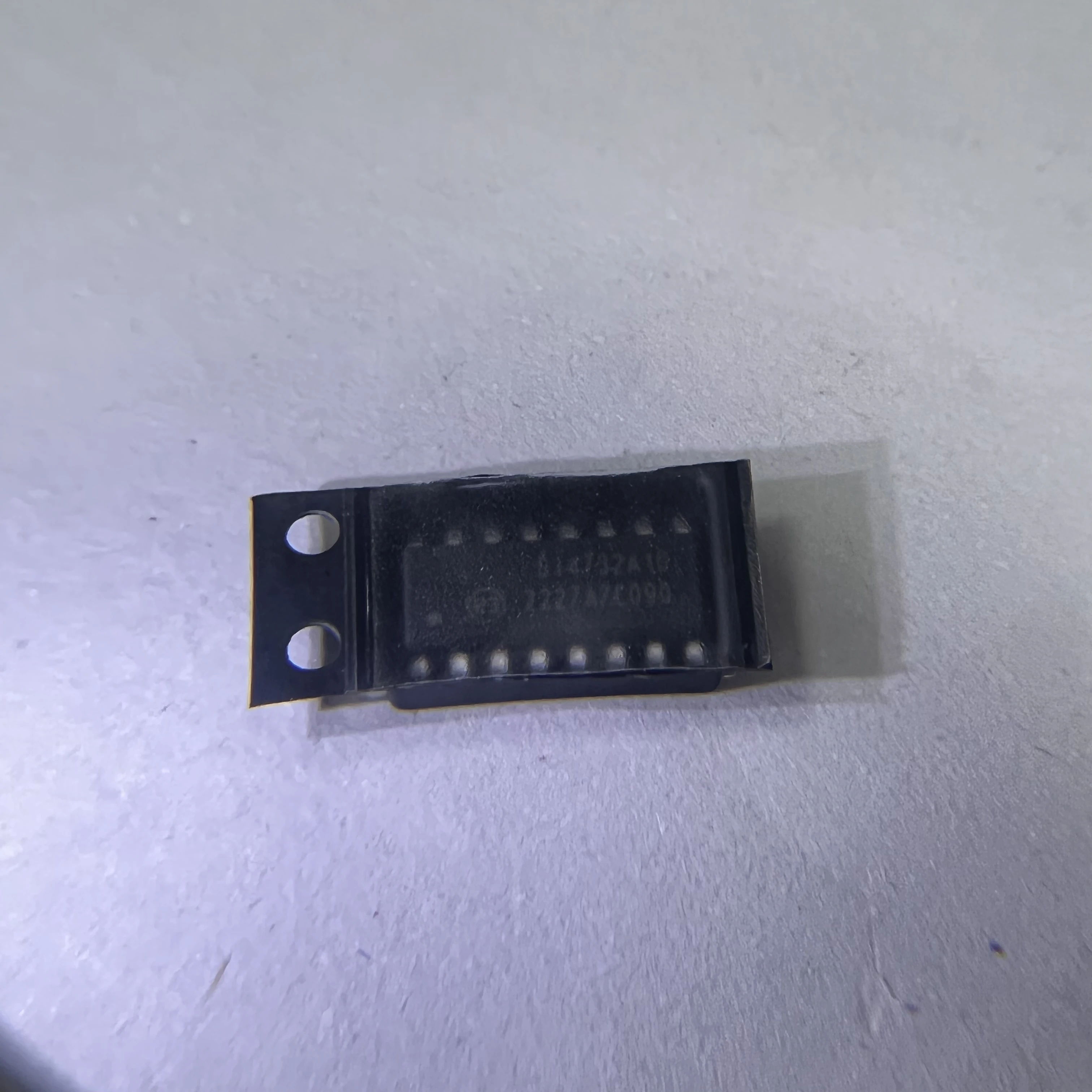 SILICON-SI4732-A10-GSR-SI4732A10-SOIC-16.jpg