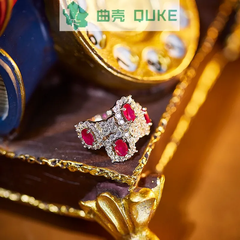 

New Palace Platinum Plated Imitation Red Treasure Set in a Retro Luxury Style Ring for Women