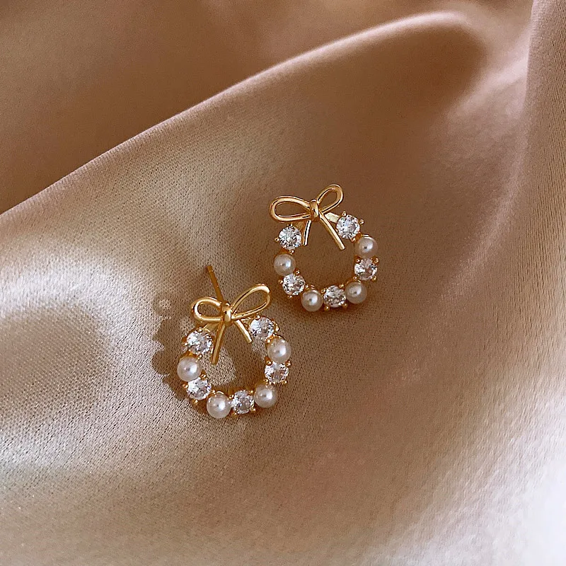 Fashion Lmitation Pearl Crystal Bow Stud Earring For Women Girl Party Trending Jewelry