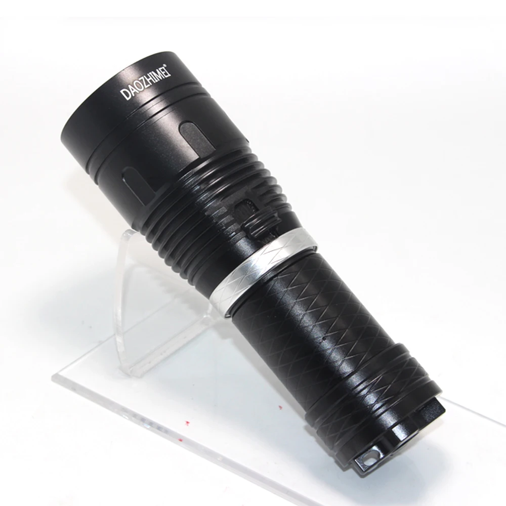 Description Picture 4 of itemSuper Bright LED Diving Flashlight Underwater Dive Outdoor Camping Tactical 26650 Lantern With Stepless dimming torch