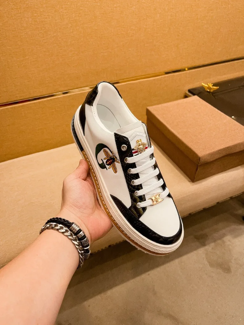 New leisure leather men sneakers light luxury tide brand fashion Sport shoes soft sole Running Shoes