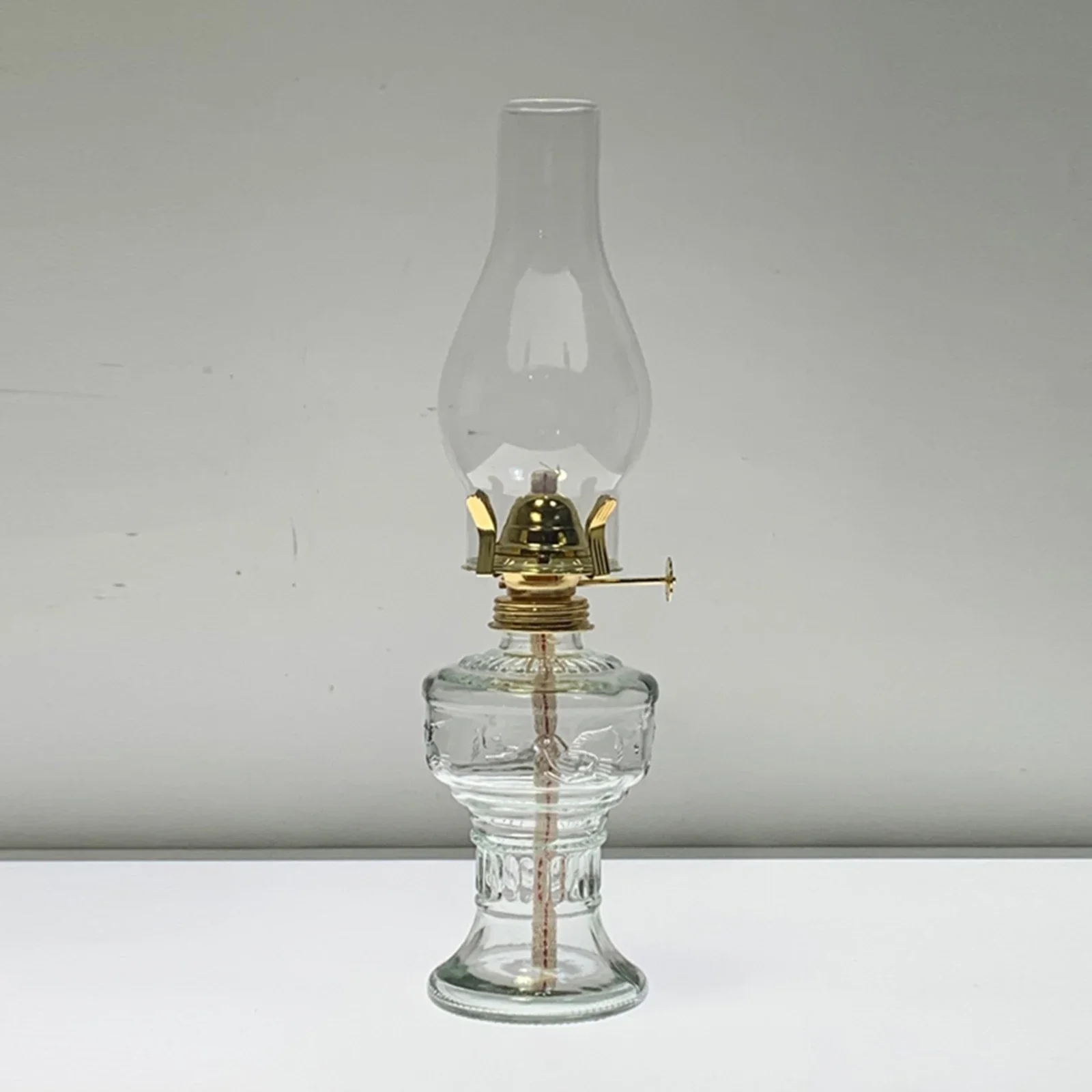 Glass Oil Lamp 33CM Retro Kerosene Indoor Vintage Four-Claw Lamp Head Clear Lantern Home Decor Outdoor Camping